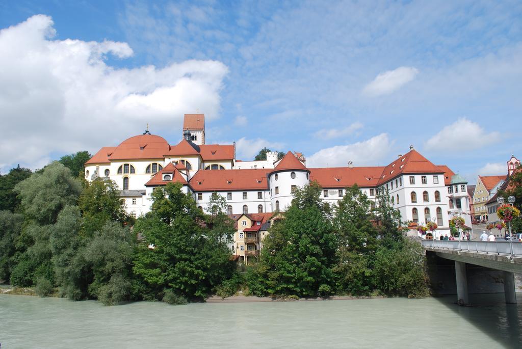 Dreimaederlhaus Am Berg Apartment Pfronten Bilik gambar